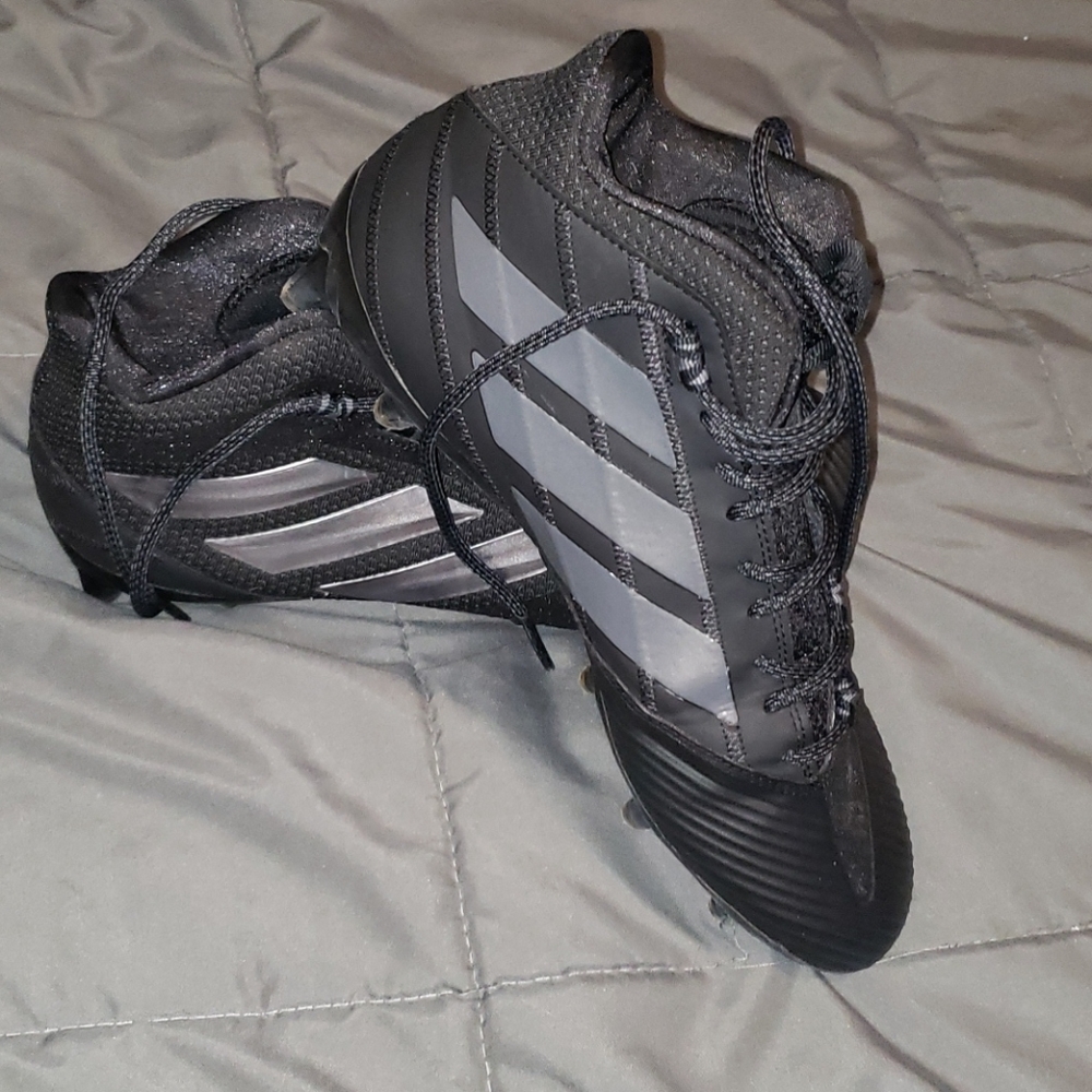 Adidas Men's Freak Football Cleats